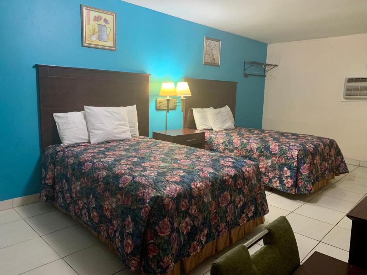 Travelers Inn - Clearwater Kültér fotó