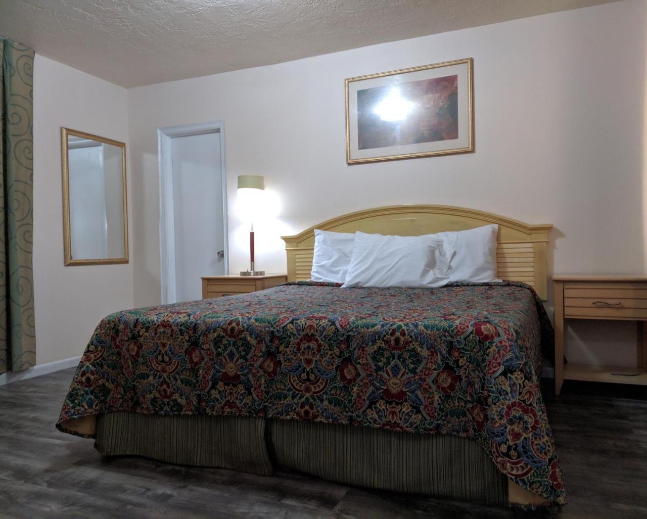 Travelers Inn - Clearwater Kültér fotó