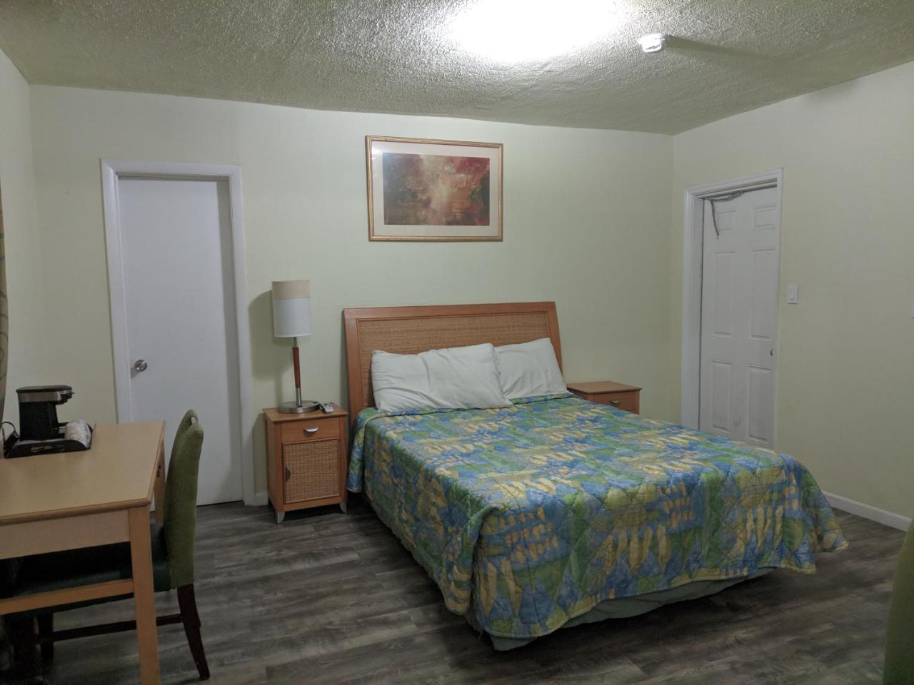 Travelers Inn - Clearwater Kültér fotó